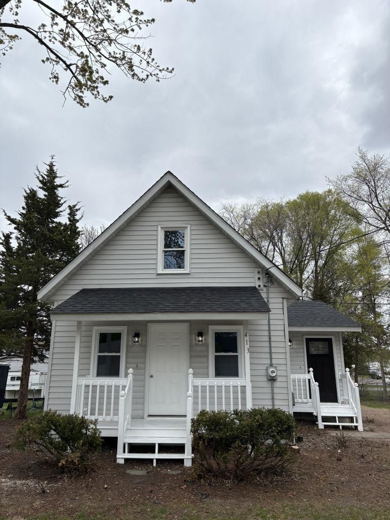 413 W 6th St, Monticello, MN 55362