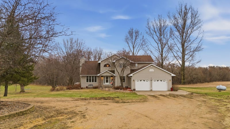 W6659 490th Ave, Ellsworth, WI 54011
