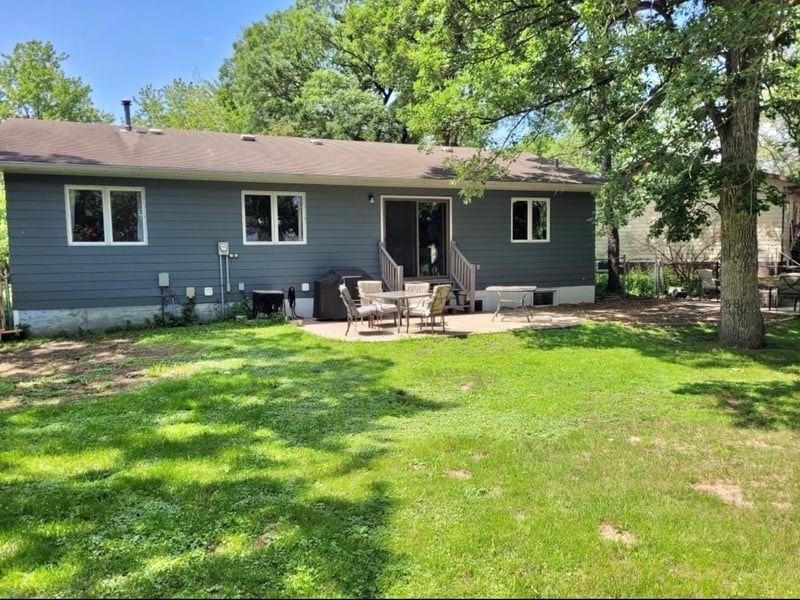 1320 Lori Ave, Detroit Lakes, MN 56501