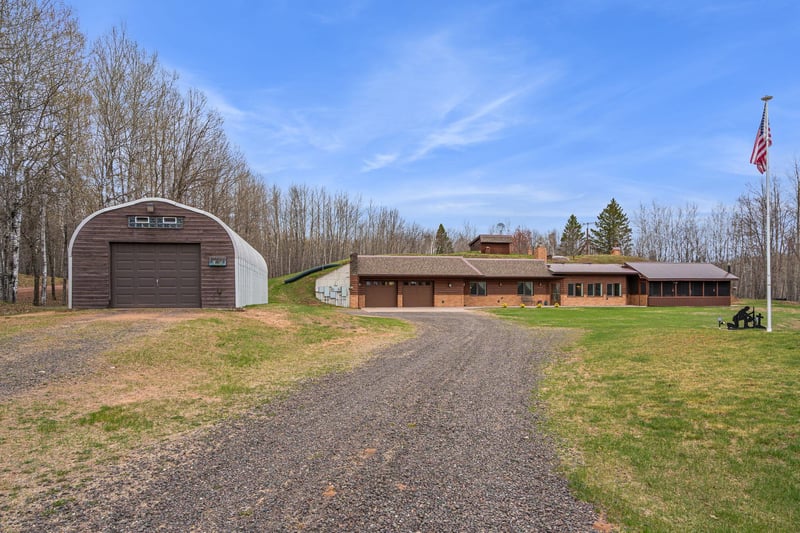 8882 Shortcut Rd, Lake Nebagamon, WI 54849