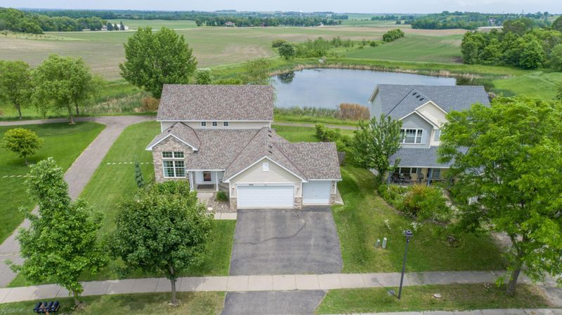 1620 Pinnacle Dr, Dundas, MN 55019