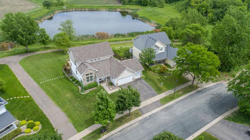 1620 Pinnacle Dr, Dundas, MN 55019