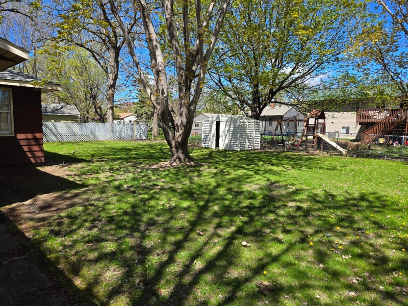 31 1st St N, Waite Park, MN 56387