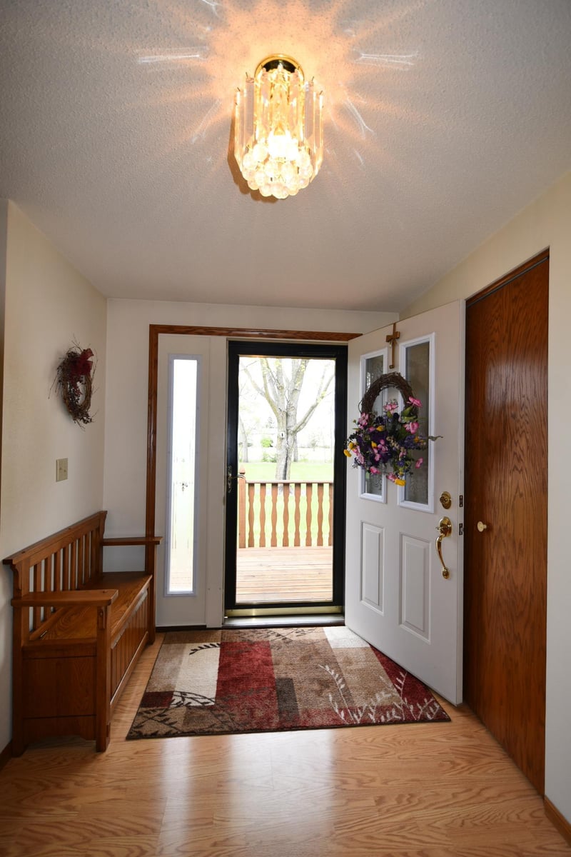 131 Walnut, Zumbrota, MN 55992