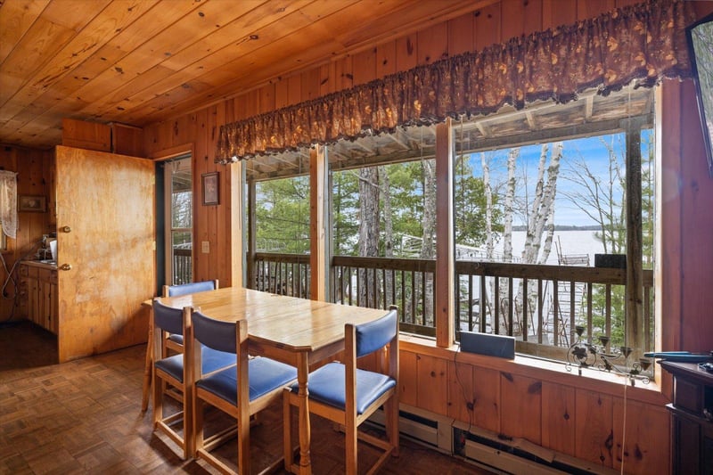 2014 W Frazer Bay Rd, Cook, MN 55723