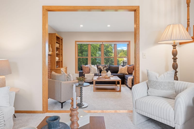 9535 Pineview Ln N, Maple Grove, MN 55369
