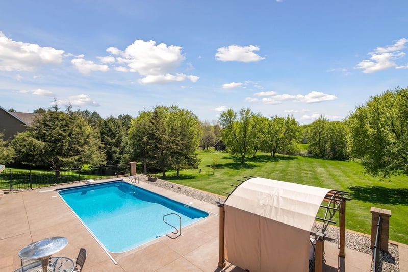 22925 Greenland Ln, Elysian, MN 56028
