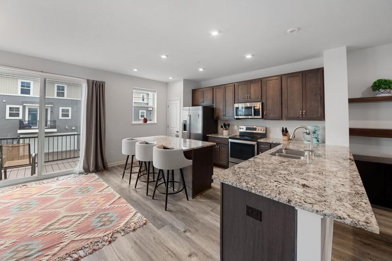 2317 Mckenney Way, North Saint Paul, MN 55109