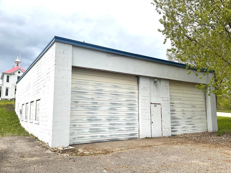 215 Colorado St SW, Lonsdale, MN 55046