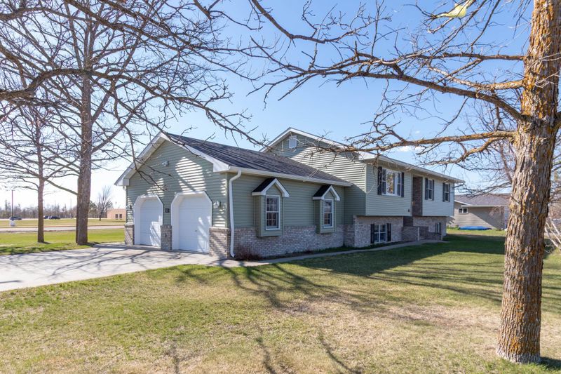 501 Lake Ave NE, Bemidji, MN 56601