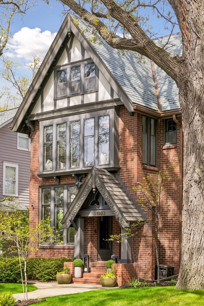 1932 Kenwood Pw, Minneapolis, MN 55405