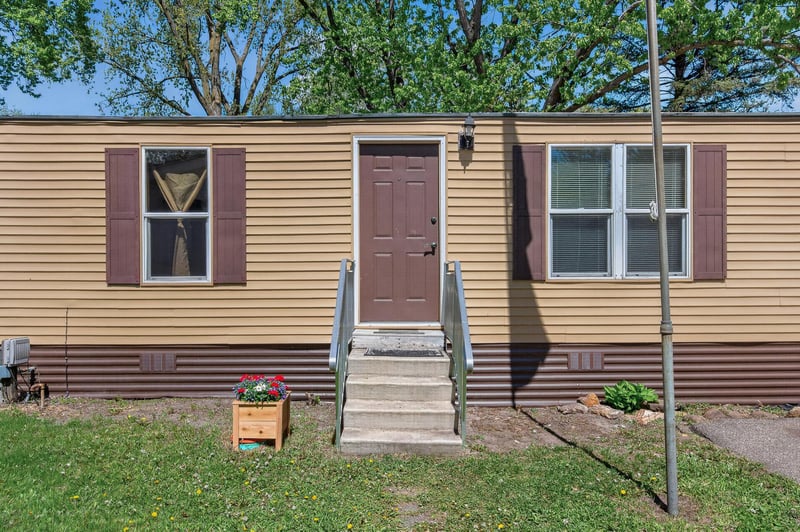 3351 91st Curve NE, Blaine, MN 55449