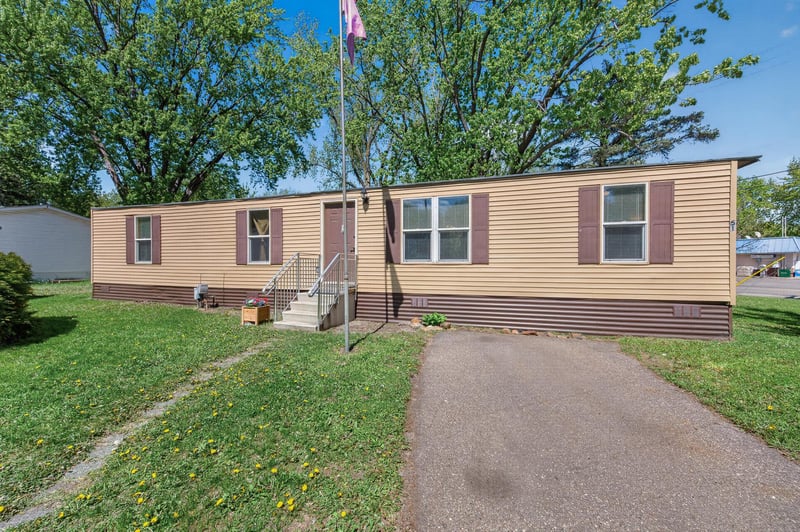 3351 91st Curve NE, Blaine, MN 55449