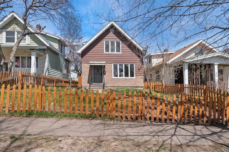 3067 Restormel St, Duluth, MN 55806