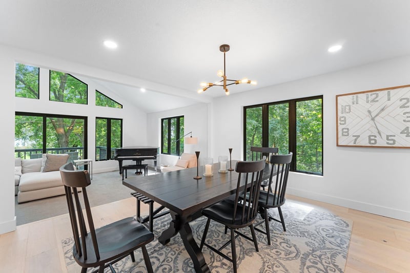 3 Crescent St, Minnetonka Beach, MN 55391
