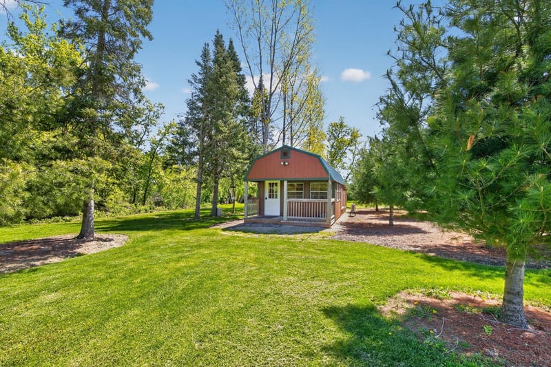 606 Root River St SW, Chatfield, MN 55923