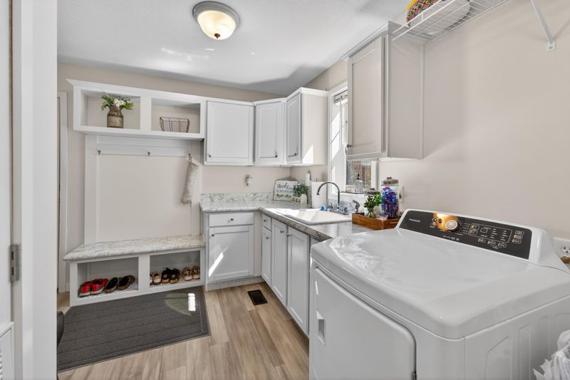 17012 Brook Park Rd, Grasston, MN 55030