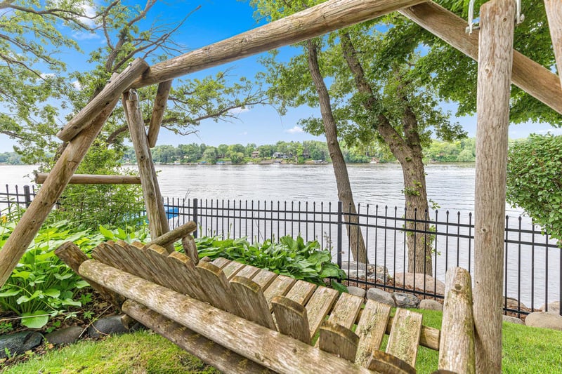 10810 Mississippi Blvd NW, Coon Rapids, MN 55433