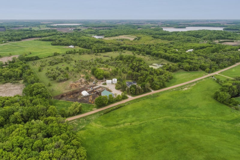 9586 170th St W, Kilkenny, MN 56052