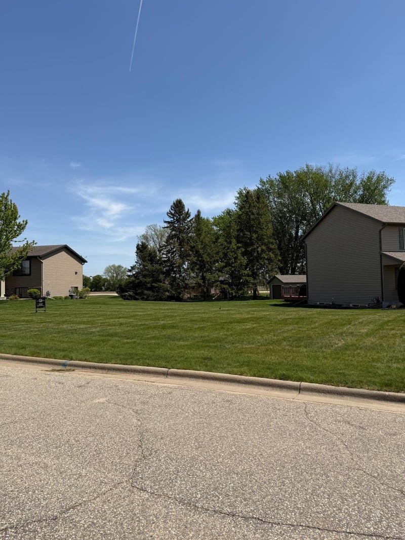 264 Eagle Ln, Zumbrota, MN 55992