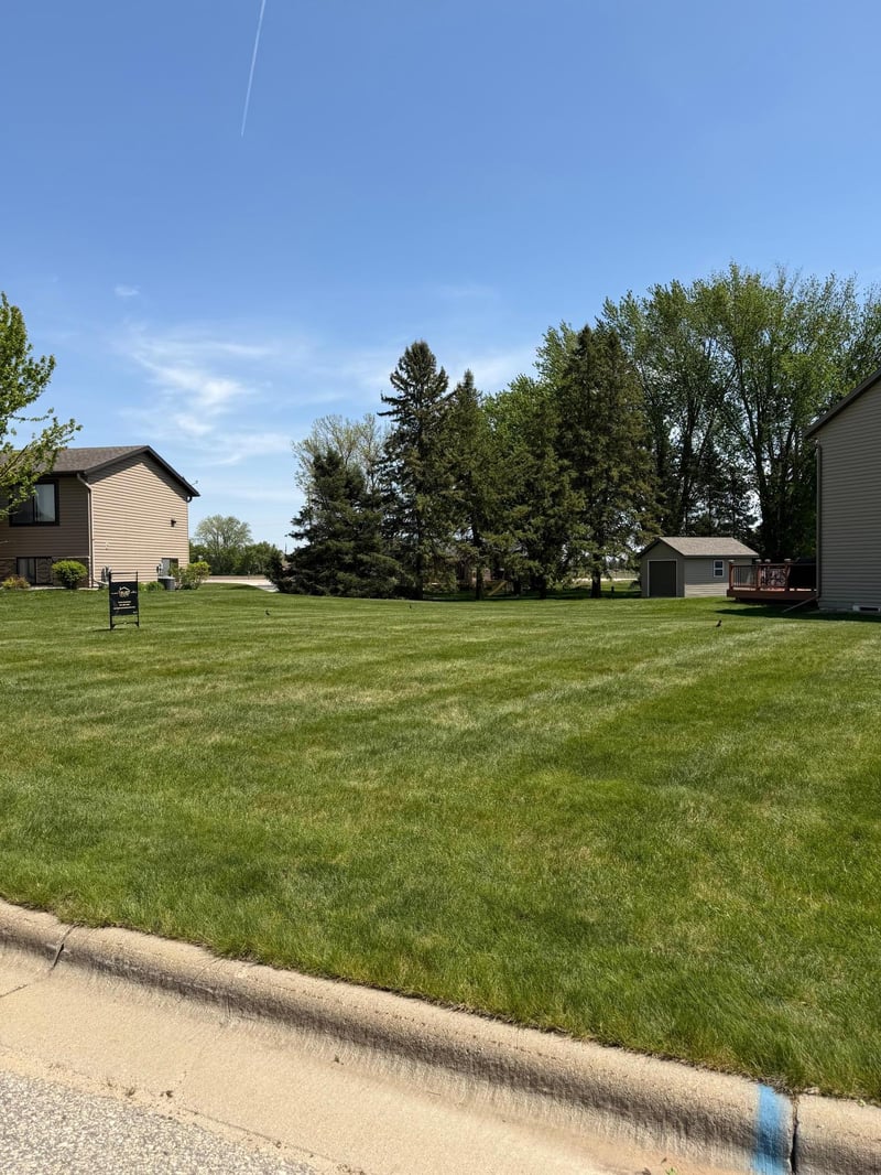 264 Eagle Ln, Zumbrota, MN 55992