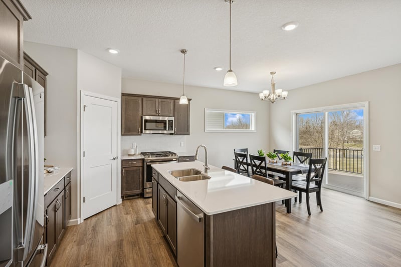 2089 Pleasant Dr, Prescott, WI 54021