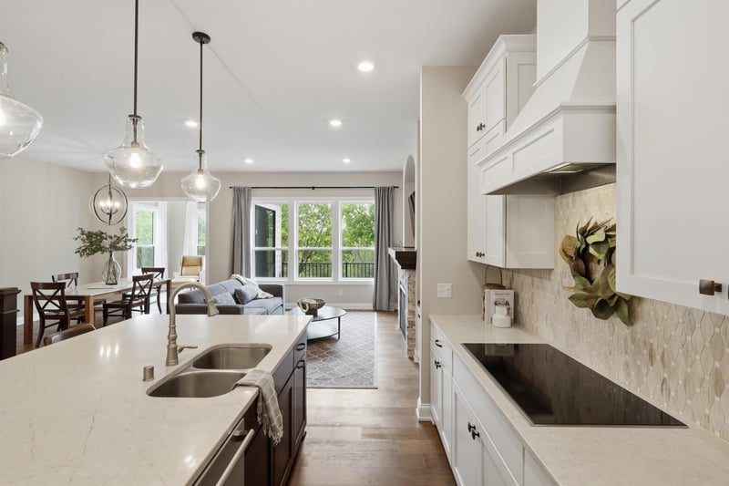 16383 Glory Ln, Eden Prairie, MN 55344