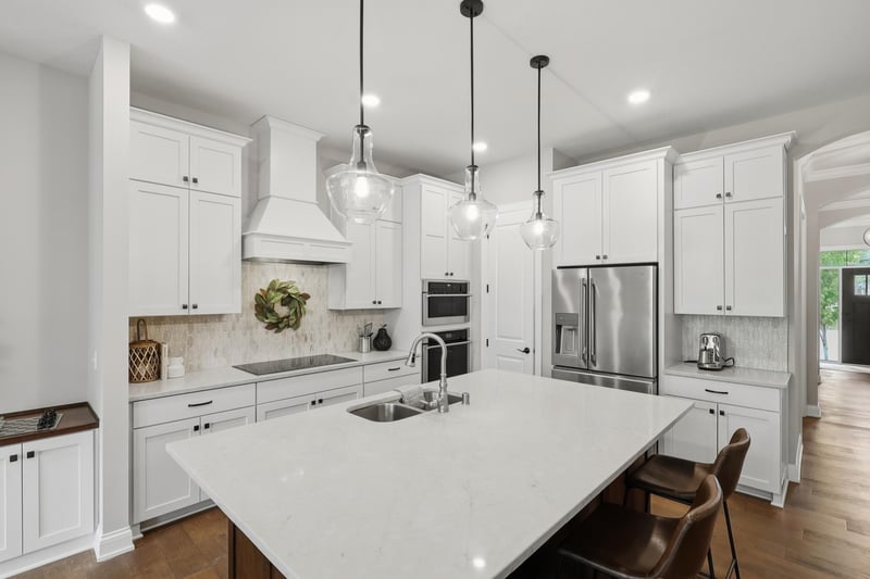 16383 Glory Ln, Eden Prairie, MN 55344