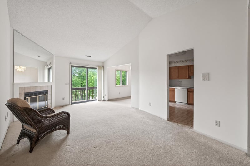 2638 Lake Court Dr #30, Mounds View, MN 55112