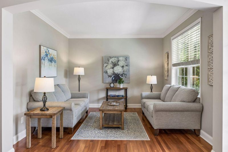 7416 Ridge Hill Rd, Victoria, MN 55331