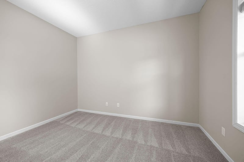 7652 Addisen Pa, Inver Grove Heights, MN 55077