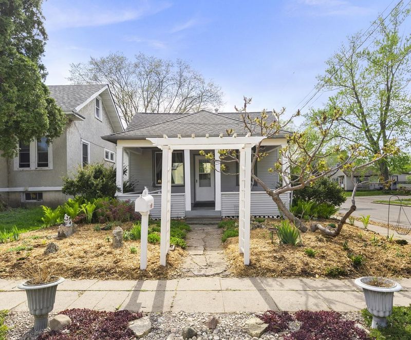 602 Hodgman St, Red Wing, MN 55066
