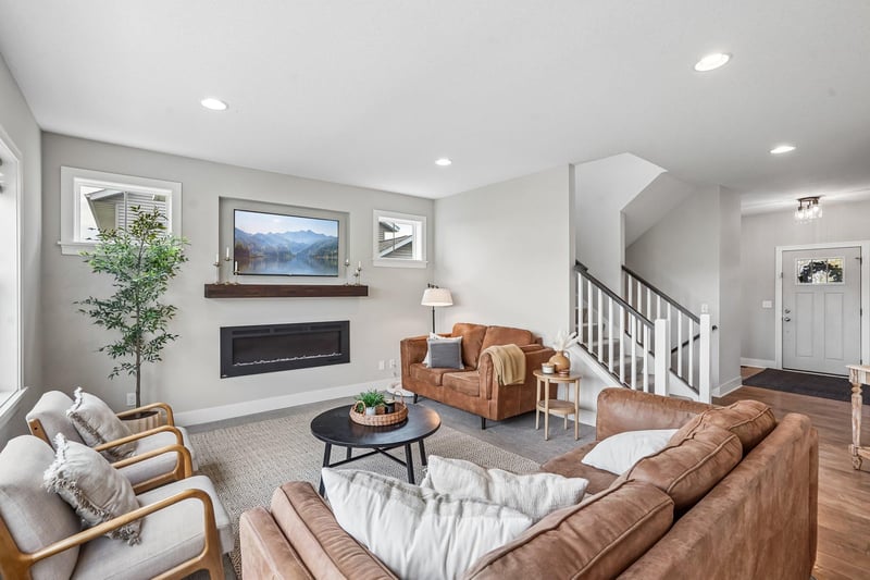 8674 Bison Ave, Monticello, MN 55362