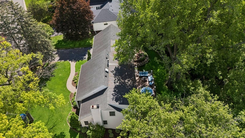 6533 Navaho Trl, Edina, MN 55439