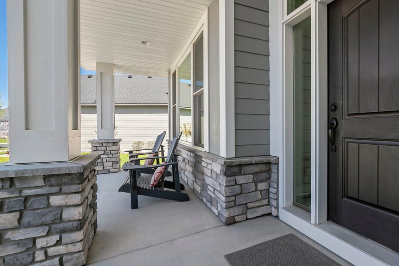 1945 Annika Dr N, Lake Elmo, MN 55042