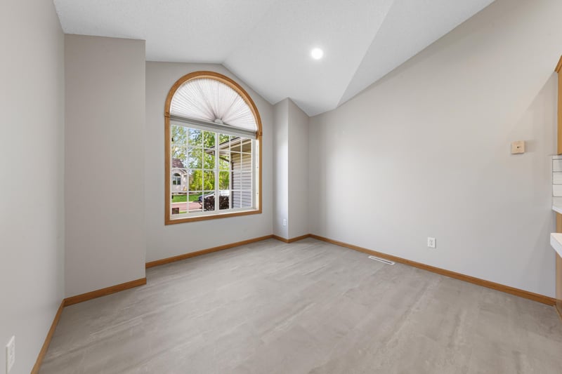4 Egret Ln, Elysian, MN 56028