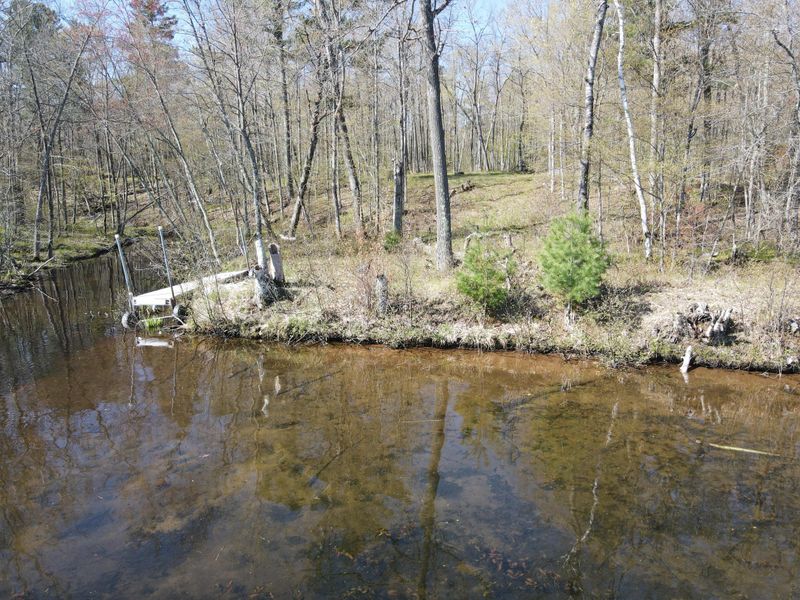 N4365 Red Oak Ln, Stone Lake, WI 54876