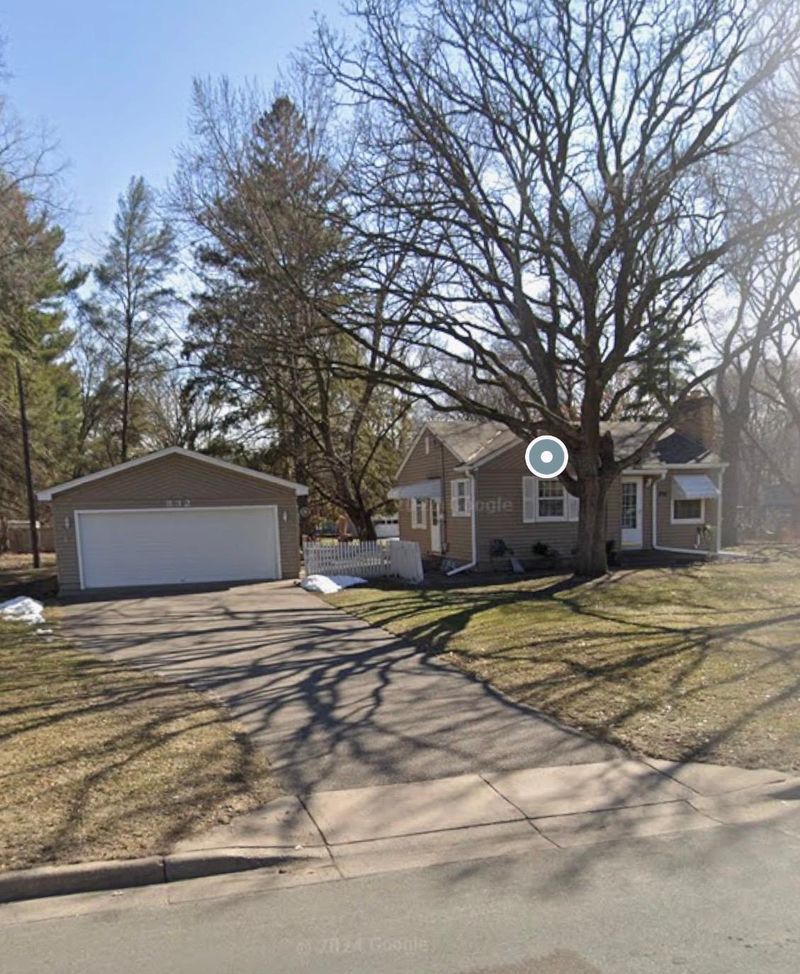 832 86th Ave NW, Coon Rapids, MN 55433