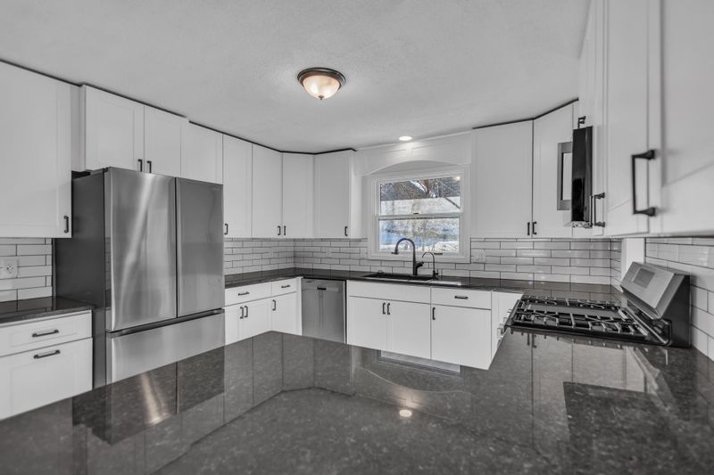 4755 Eriks Blvd, Eagan, MN 55122