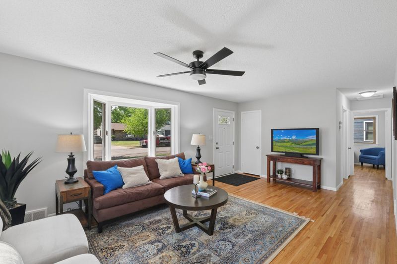 2203 Maryland Ave E, Saint Paul, MN 55119