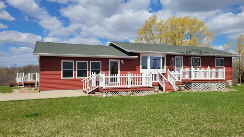 32475 Sawmill Rd, Erhard, MN 56534