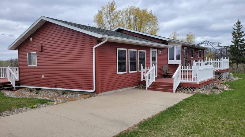32475 Sawmill Rd, Erhard, MN 56534