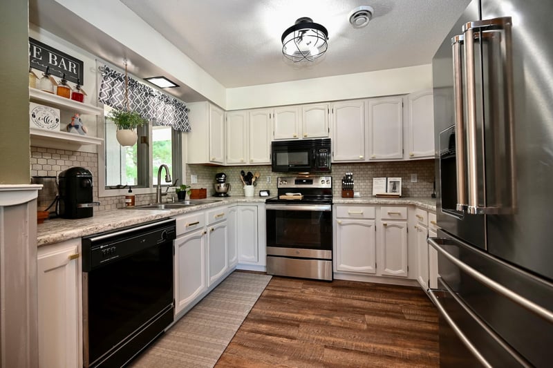 208 Alpine Rg, Wabasha, MN 55981