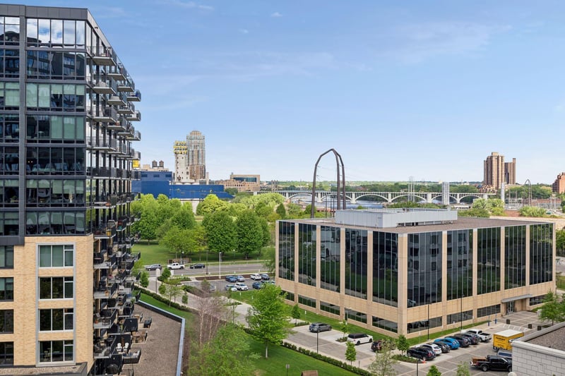 1240 S 2nd St #716, Minneapolis, MN 55415