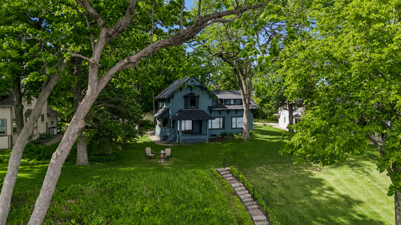 5573 Bartlett Blvd, Mound, MN 55364