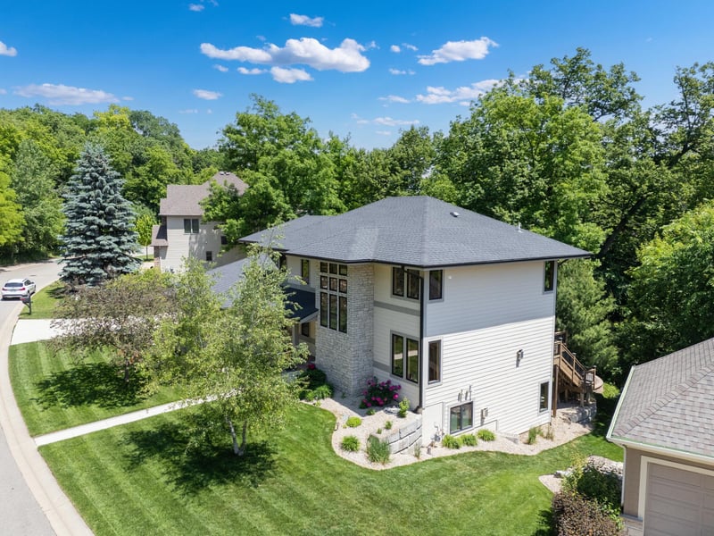 2422 Salem Heights Ln SW, Rochester, MN 55902