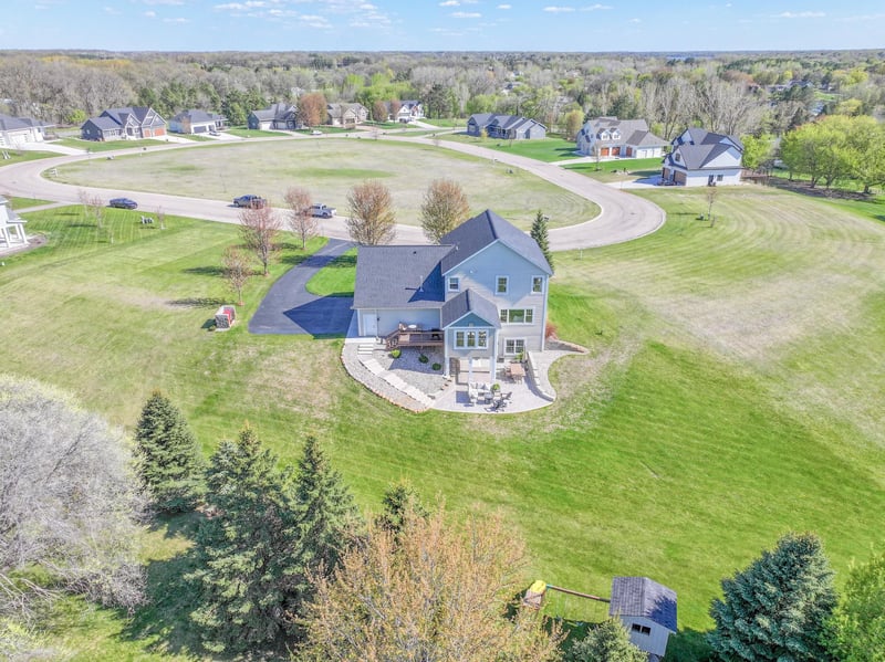 3693 Crestwood Rg NE, Alexandria, MN 56308
