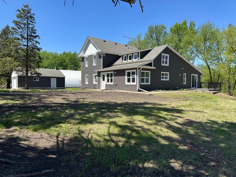 6950 270th St W, New Prague, MN 56071