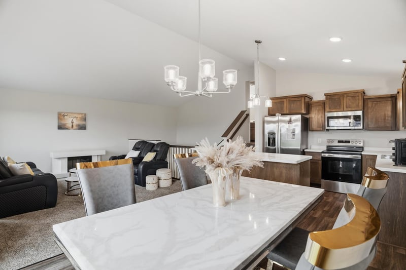 4634 9th St NE, Saint Cloud, MN 56304