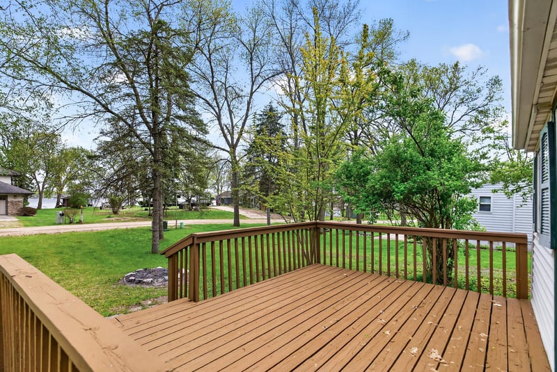 11073 Hoyer Ave NW, Annandale, MN 55302